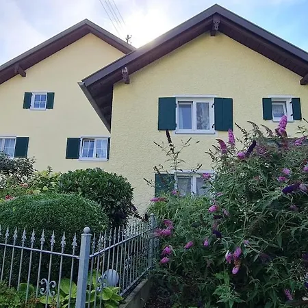 Idyllisches Ferienhäuschen Im Allgäu